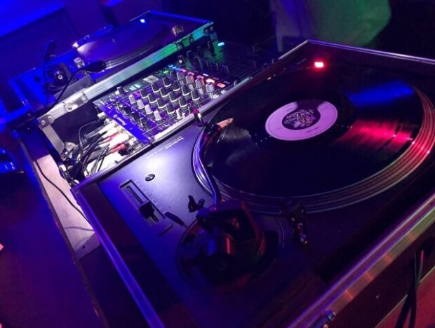 大きくなったら結婚してくれるって言ったじゃん！を無料読みができるかテクノ音楽調査